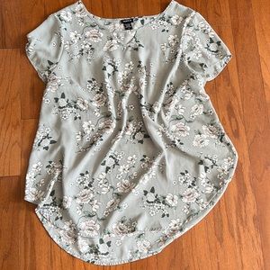 Torrid Green Floral Keyhole Chiffon Blouse